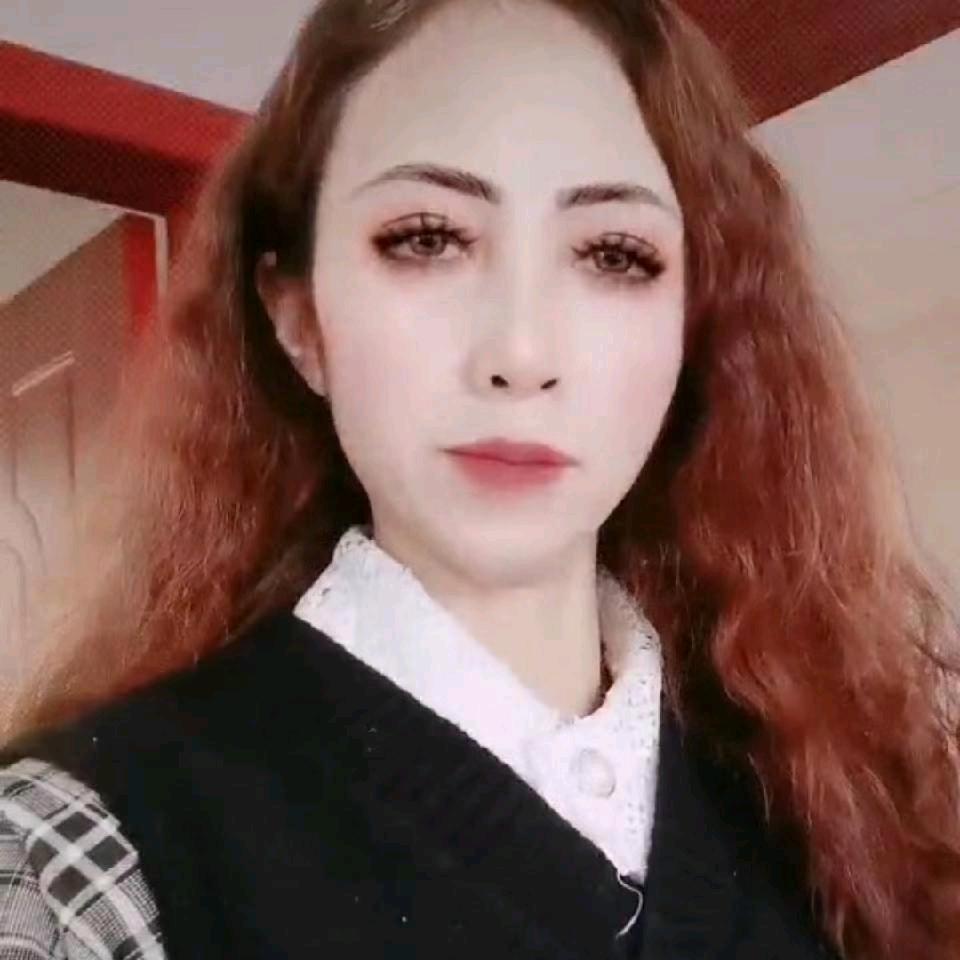 被情伤透心的女人