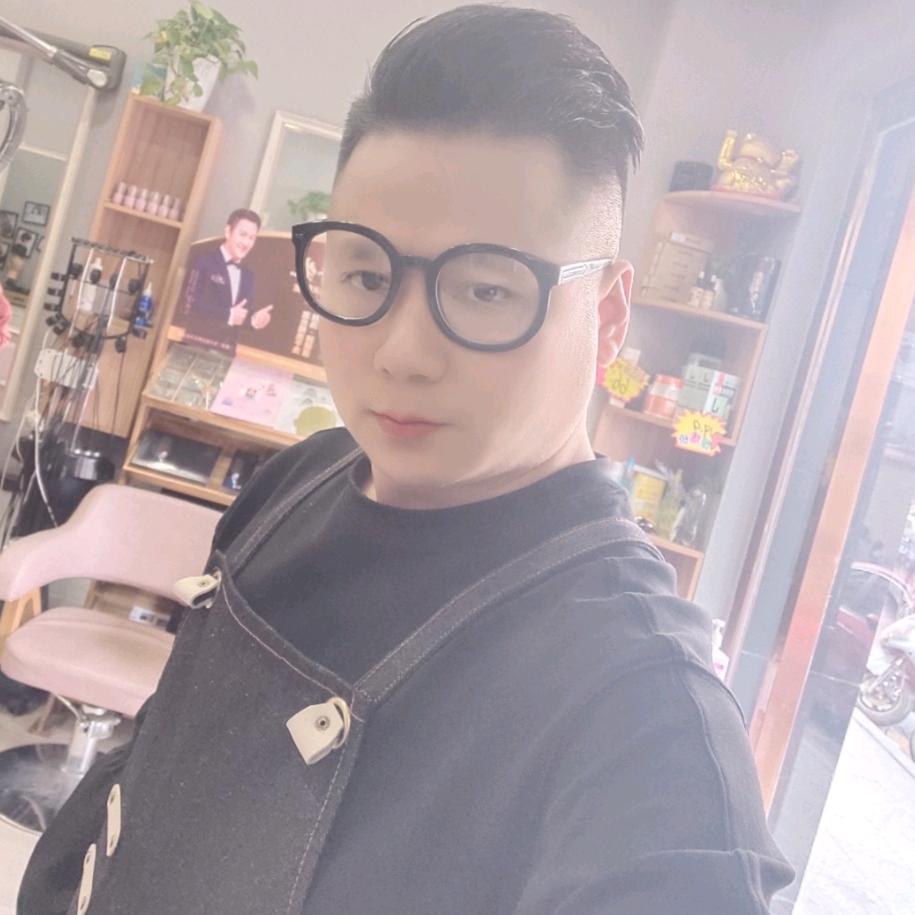 十堰减龄发型终点站