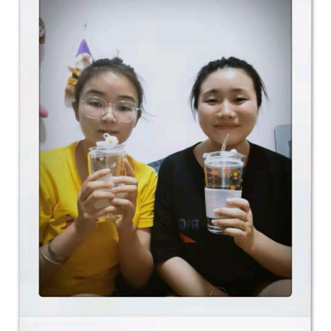 幼儿园小班扛把子