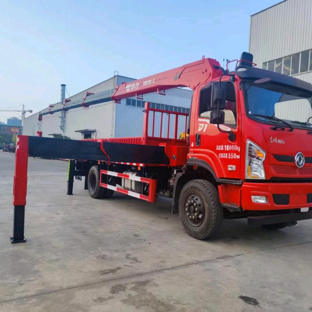 威神随车吊郑磊