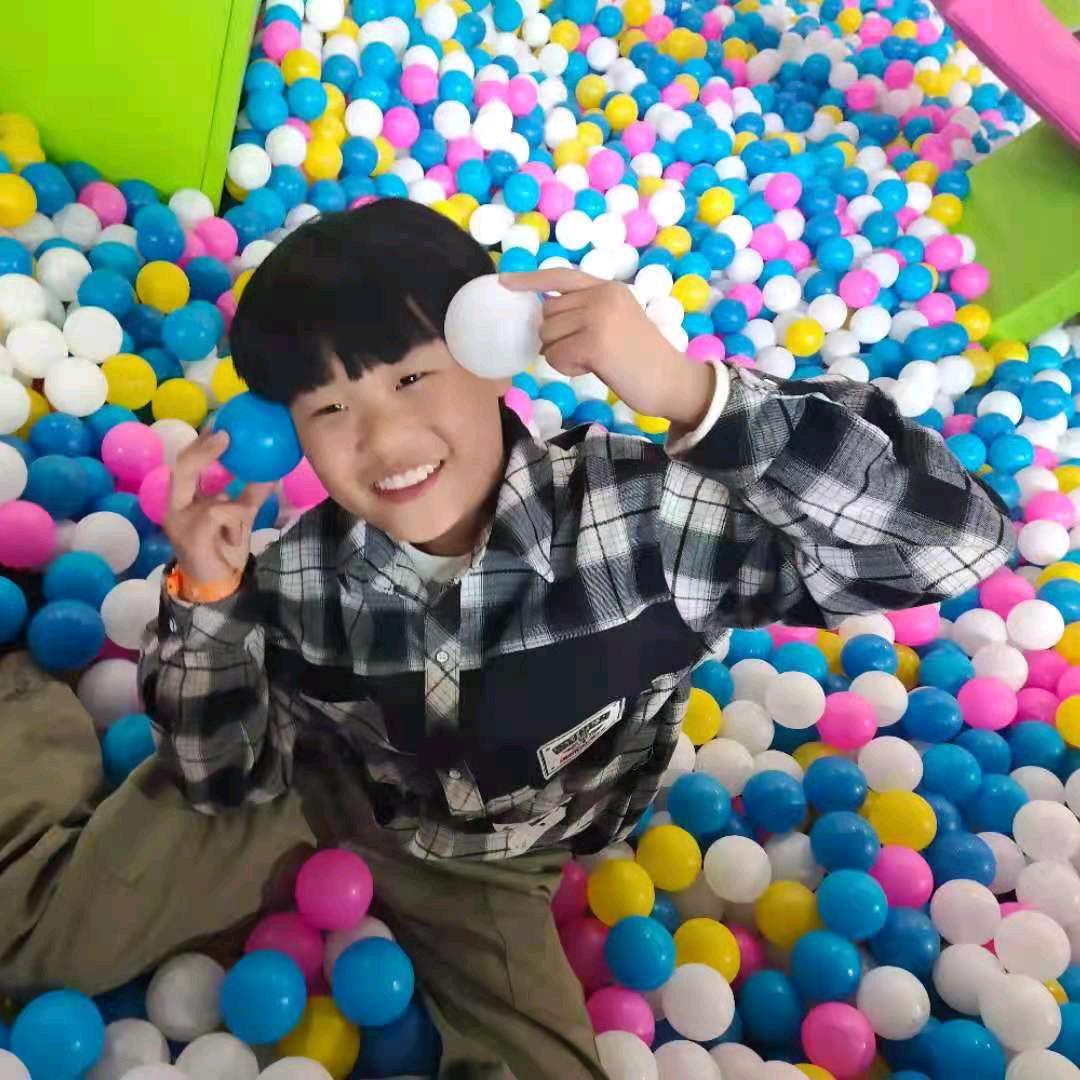 郝小灵