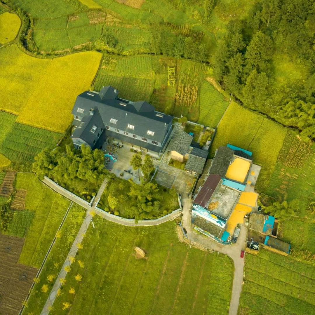白马花田间营造社