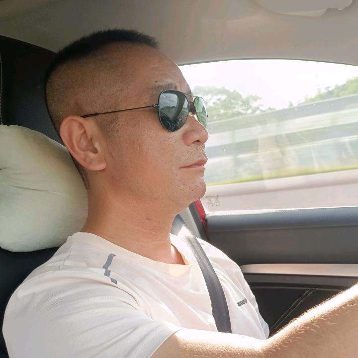 龙川县盼盼门窗.墙面定制