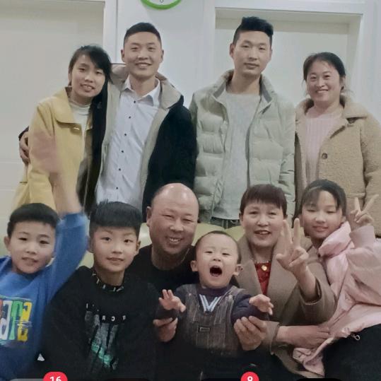 俩个儿子的妈妈