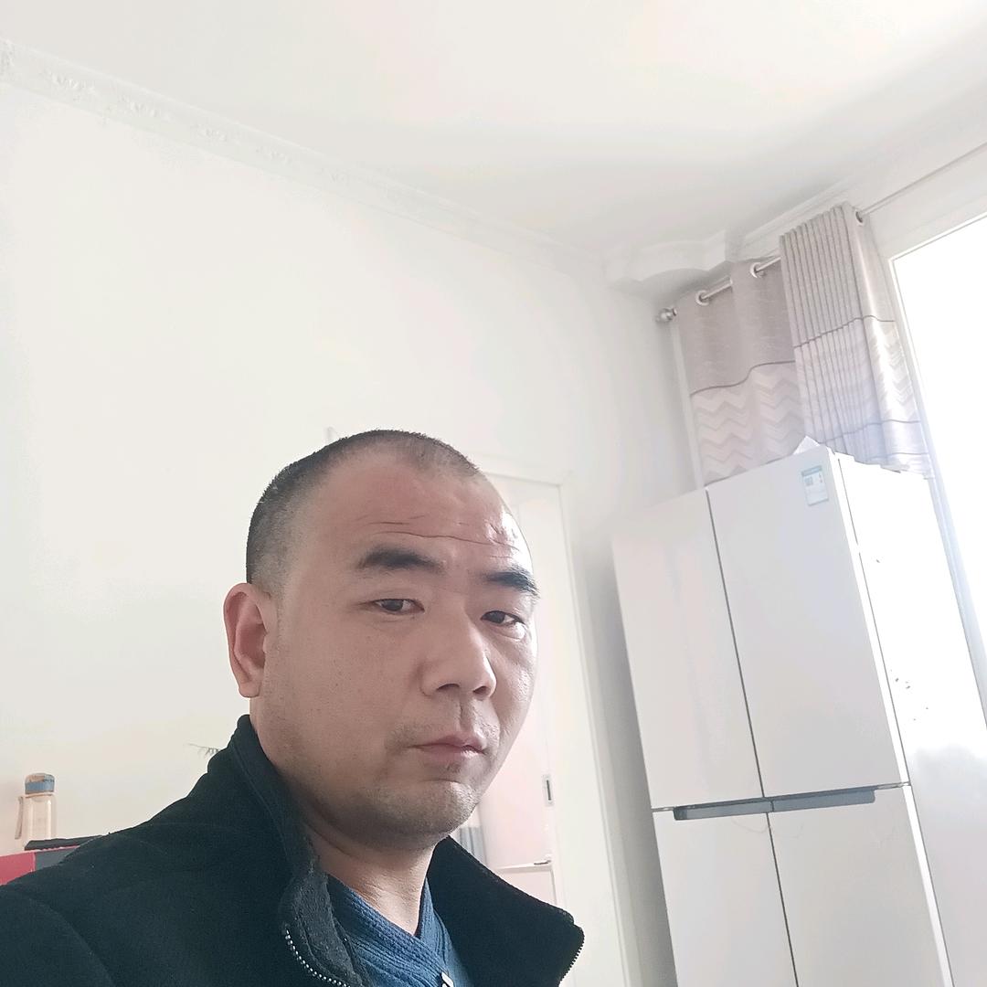 专业树脂瓦彩钢活动房（杨根成）