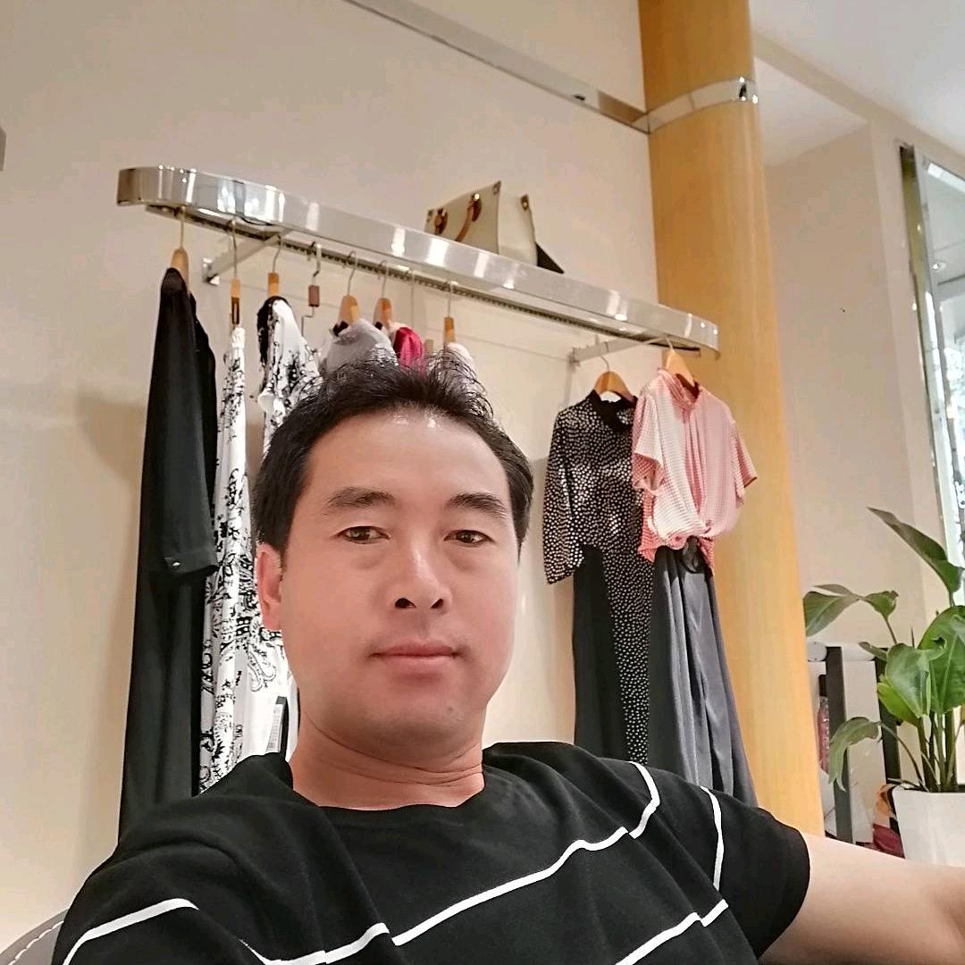我在等一个每天陪我开心的人