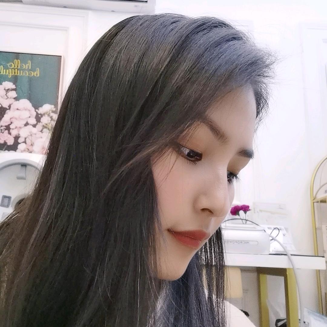 申 申 ☁️"
