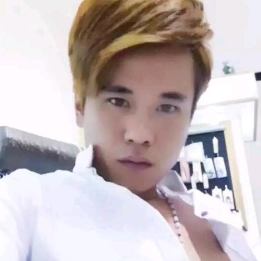 —中国   横店—