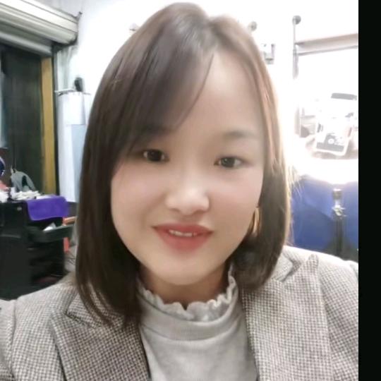 ๓ღ᭄一笑倾城