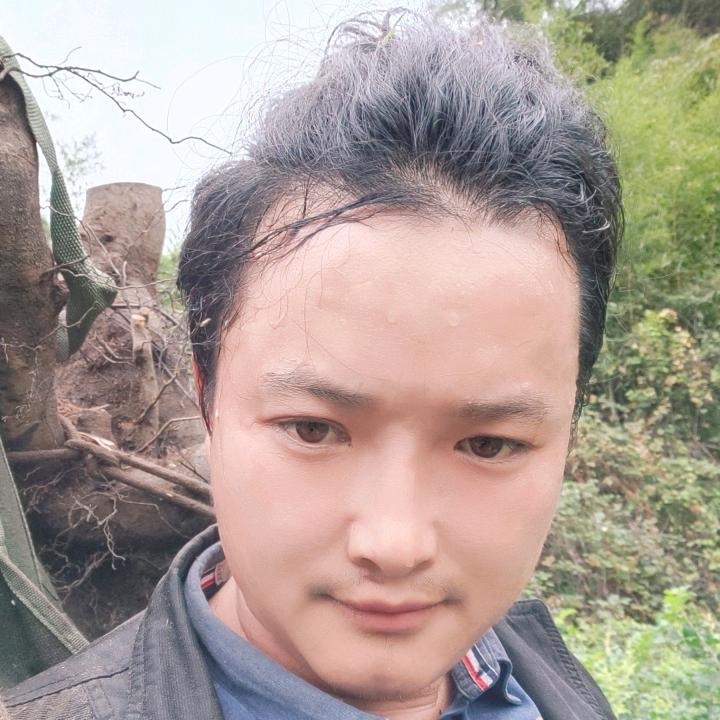阿伟(覃胜仔）爆笑父子园艺
