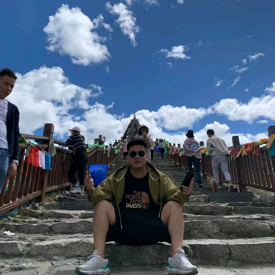 拉风的男人