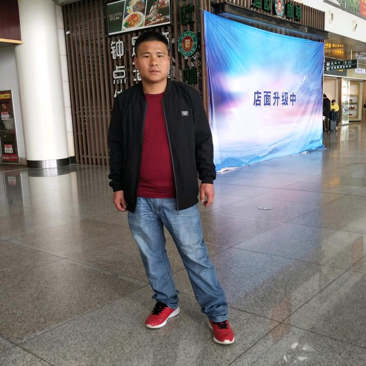 胡刚
