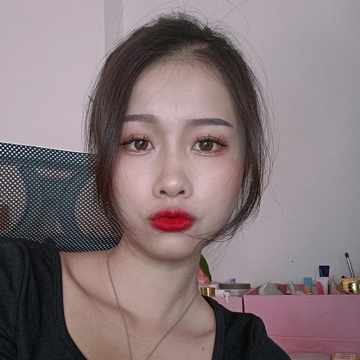 可爱萍🍎