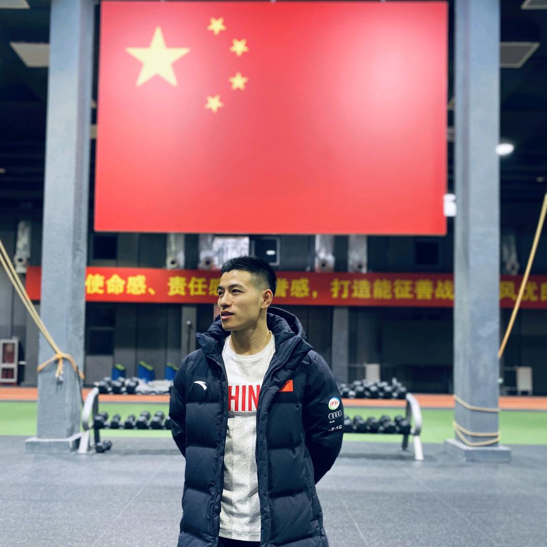 原国家队教练Mike丁