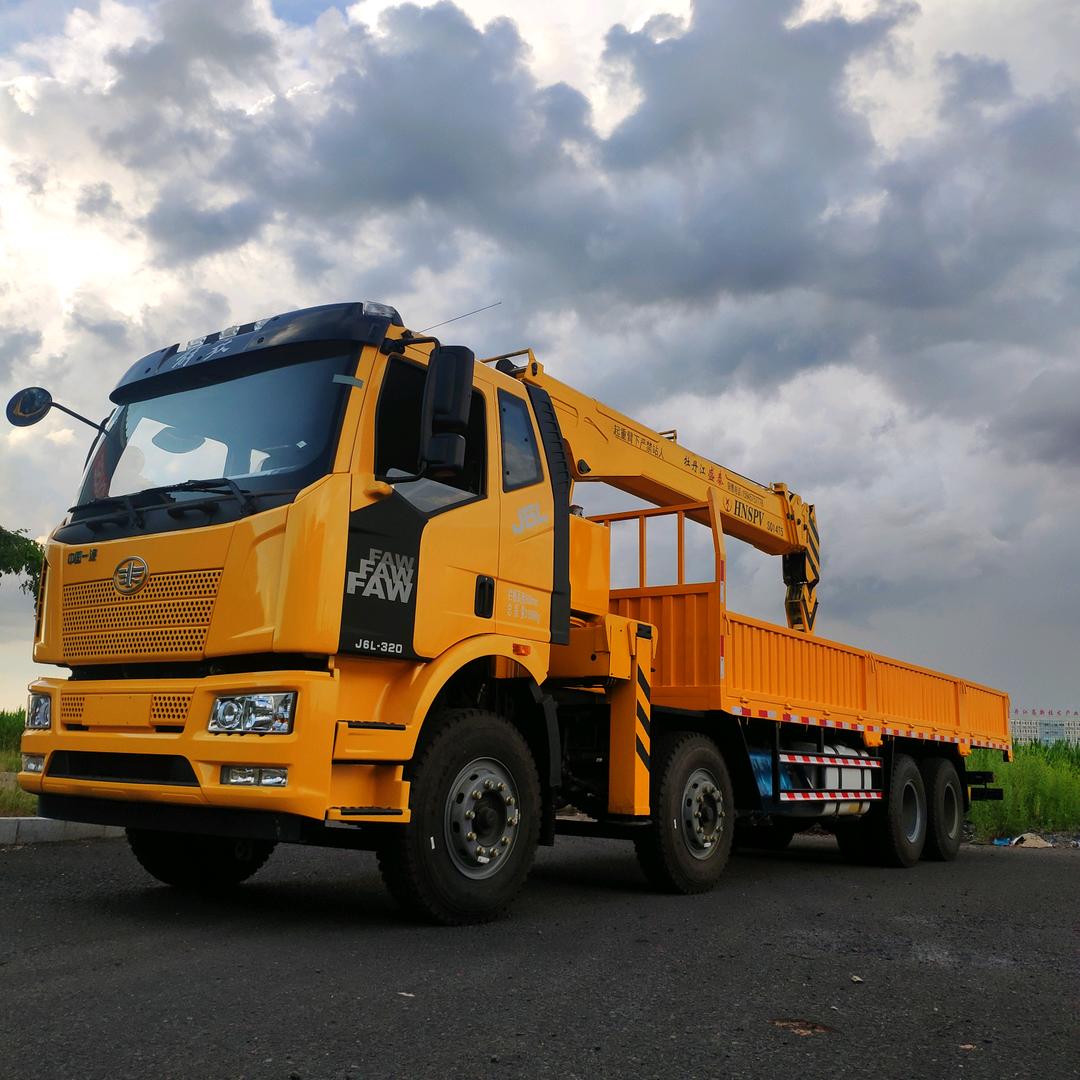 牡丹江盛泰随车吊