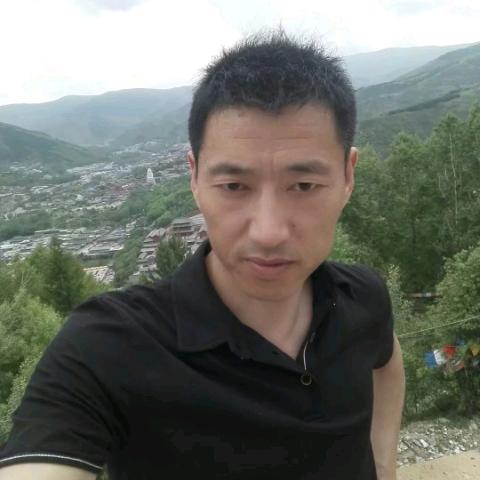 常龙