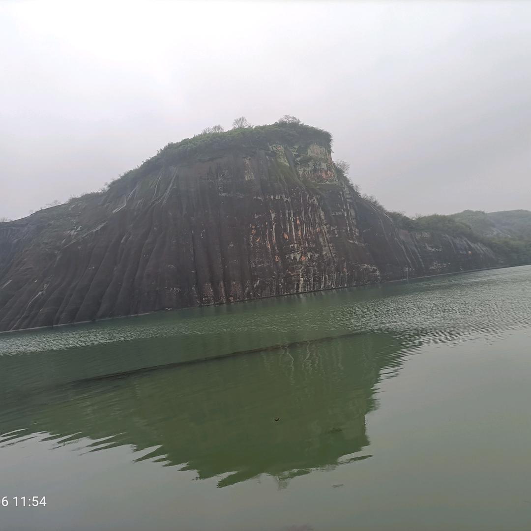 寒潭