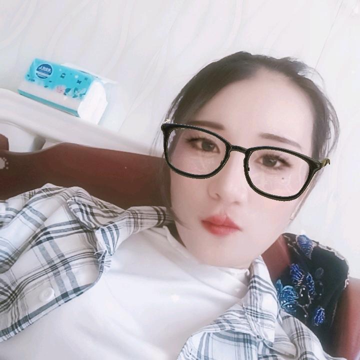兜兜(ʘᴗʘ✿)有糖🍬