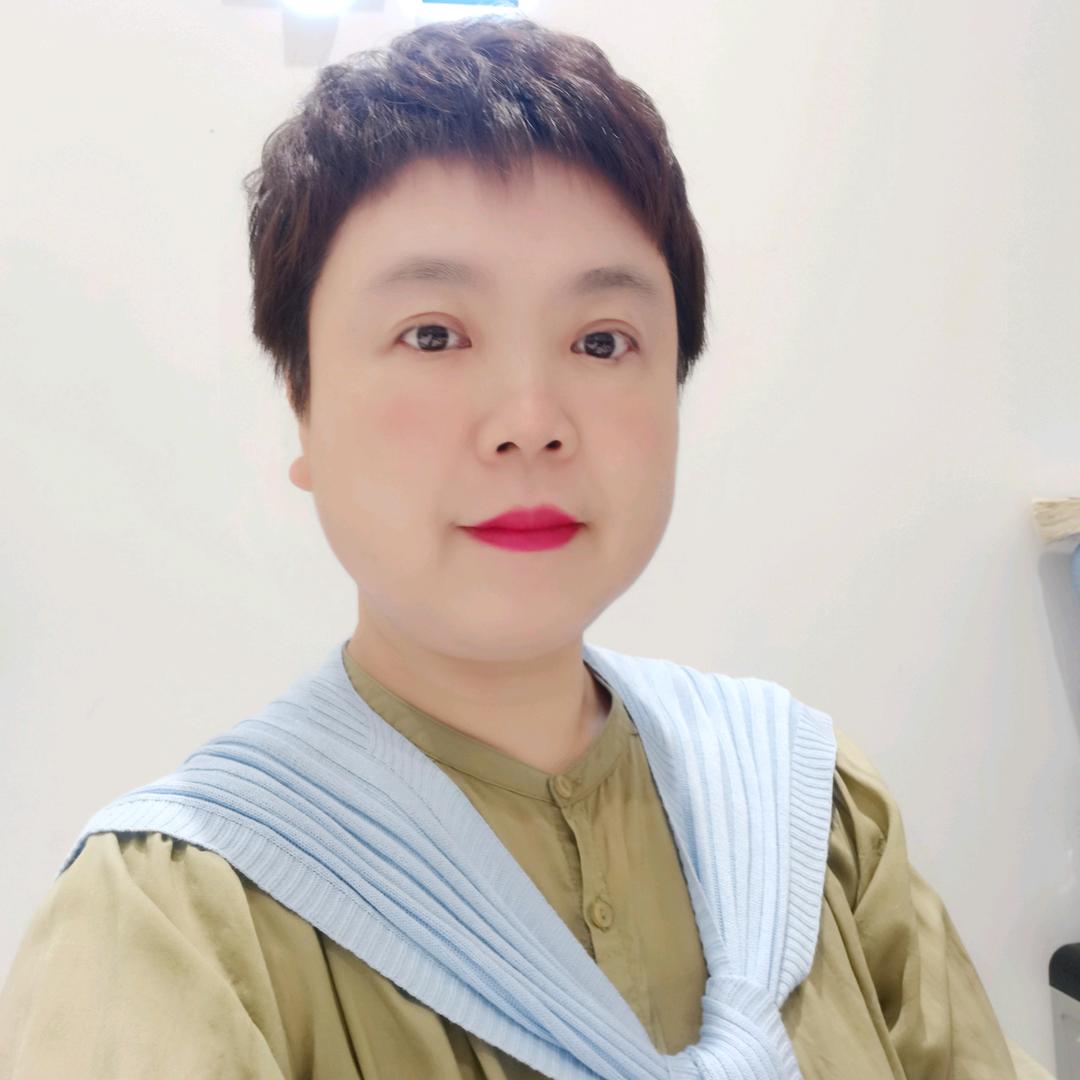 武汉市硚口区溯哲服饰店刘艳