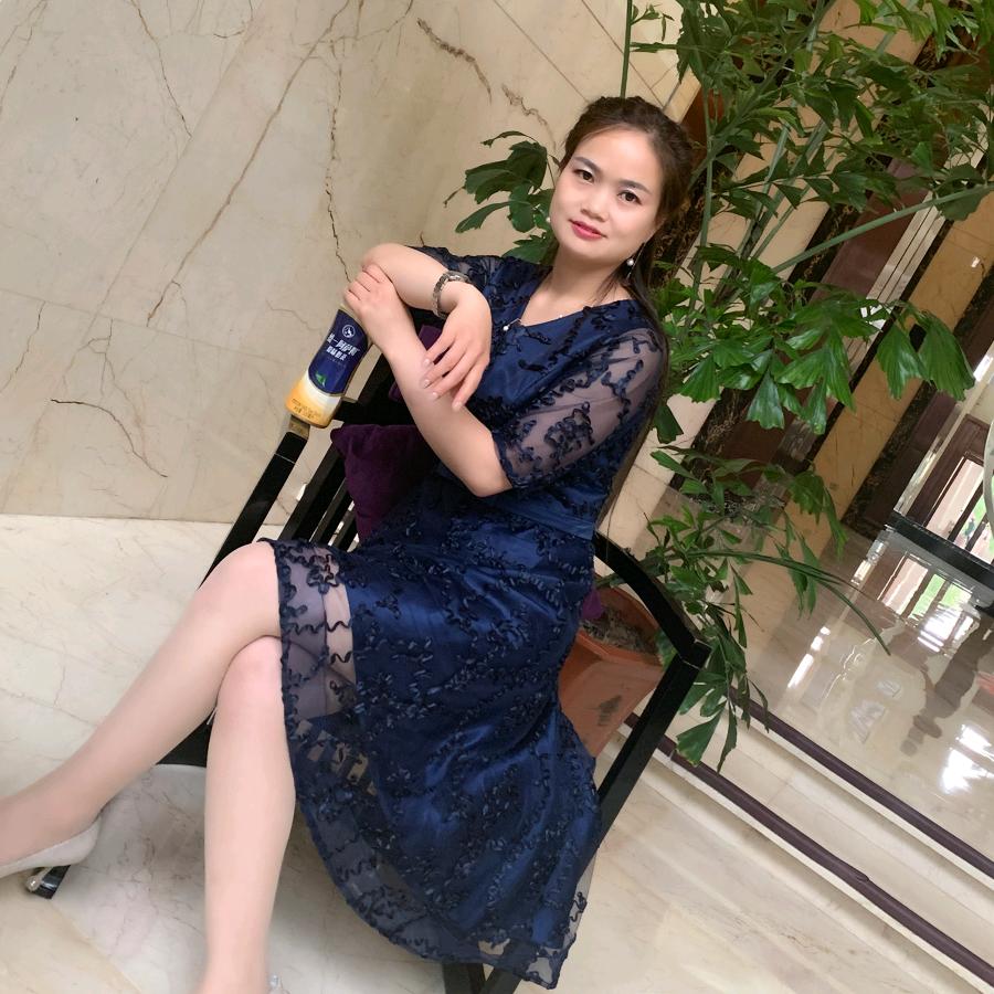 姜小柒头疗养发馆卓杰美发专用号