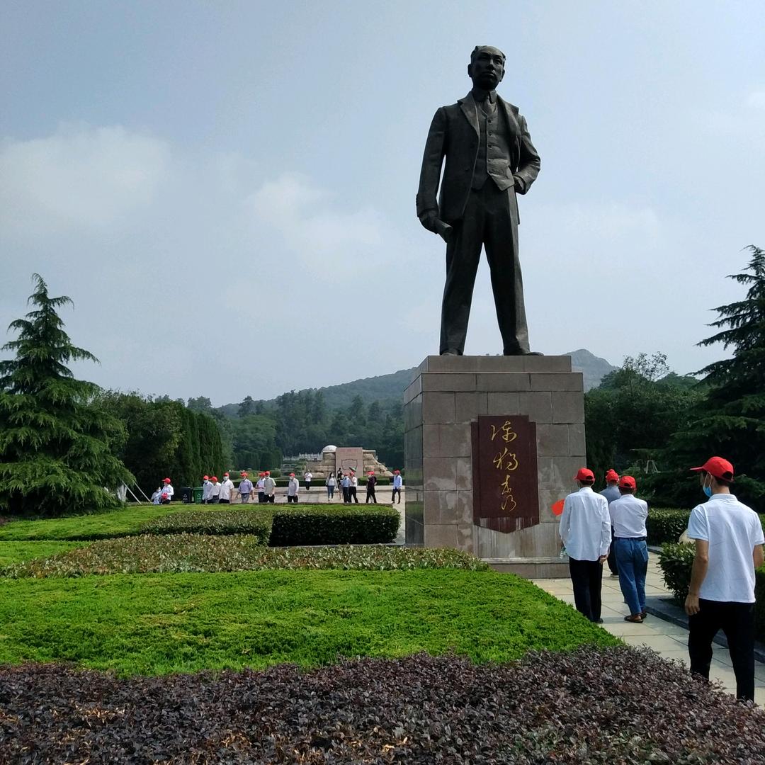 刘羊收旧衣服老叶