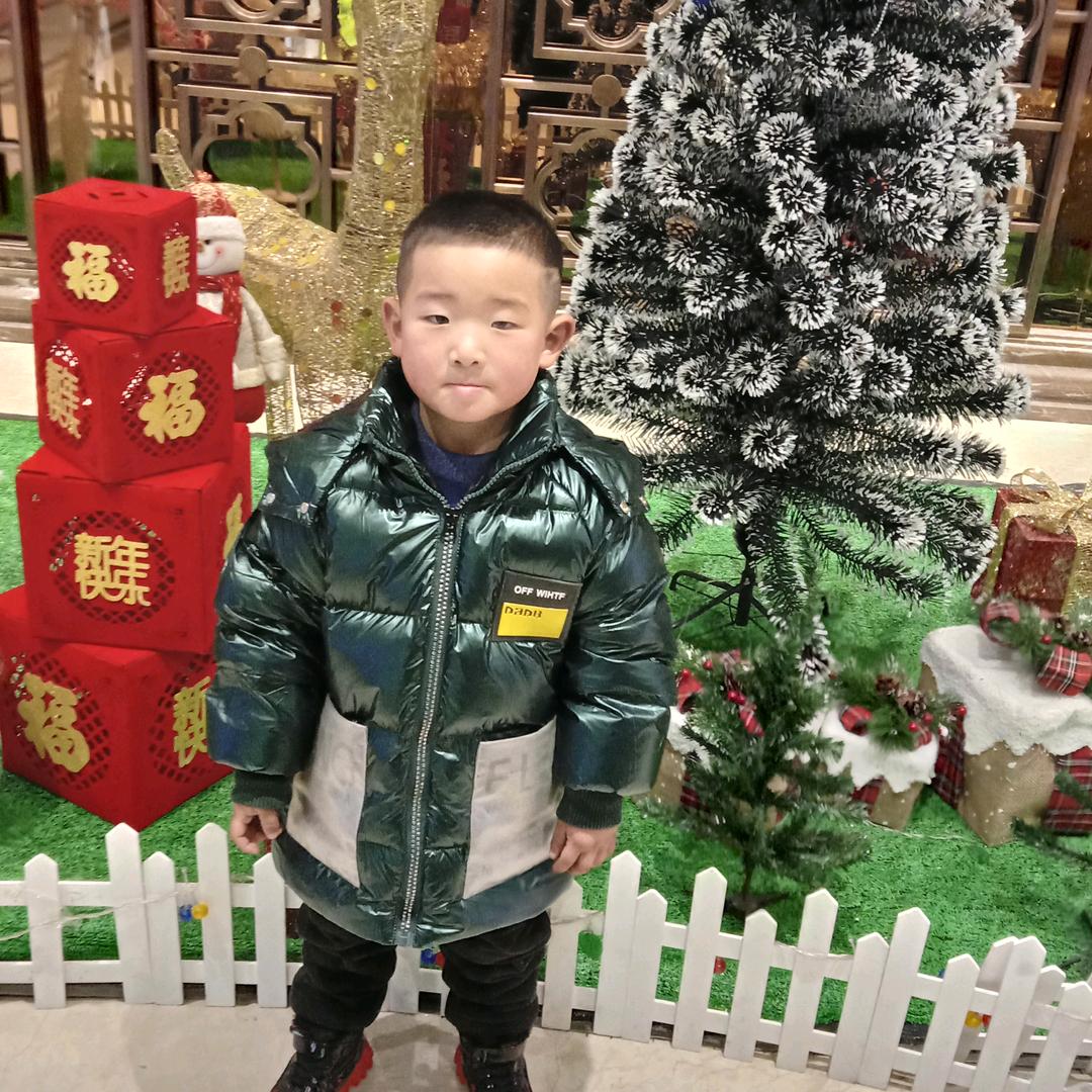骆奕豪