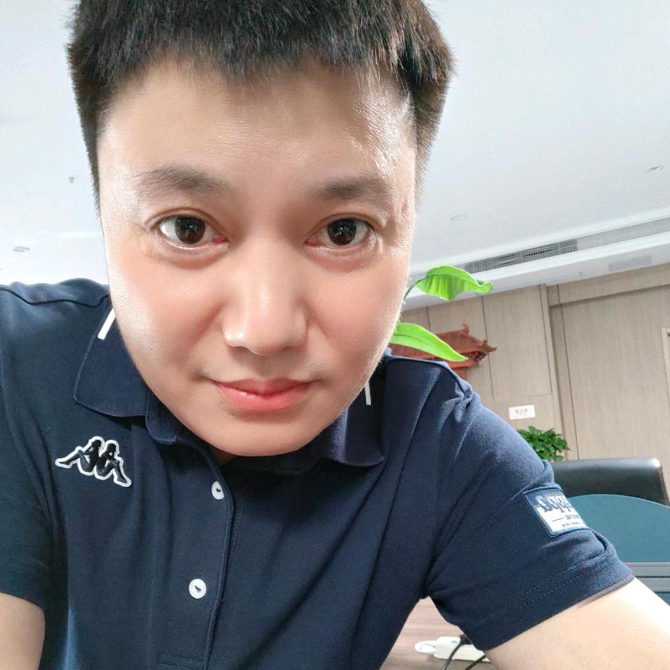 贺东兴