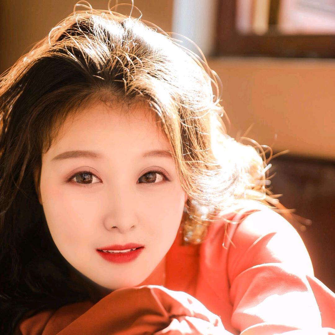 虎牙妹🥰娟