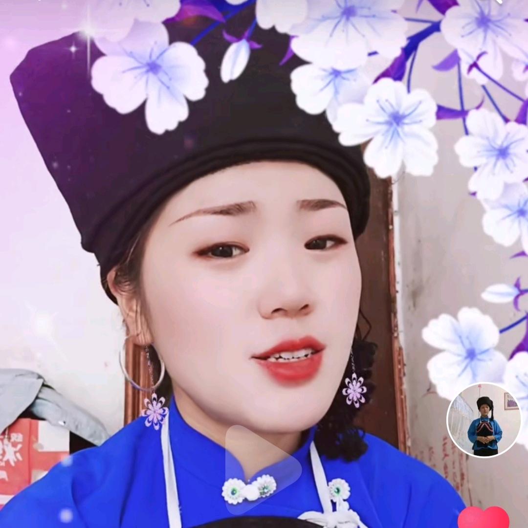 农村三妹（爱好跳舞）