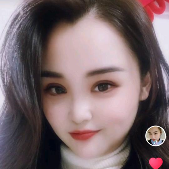 小酒窝杨二