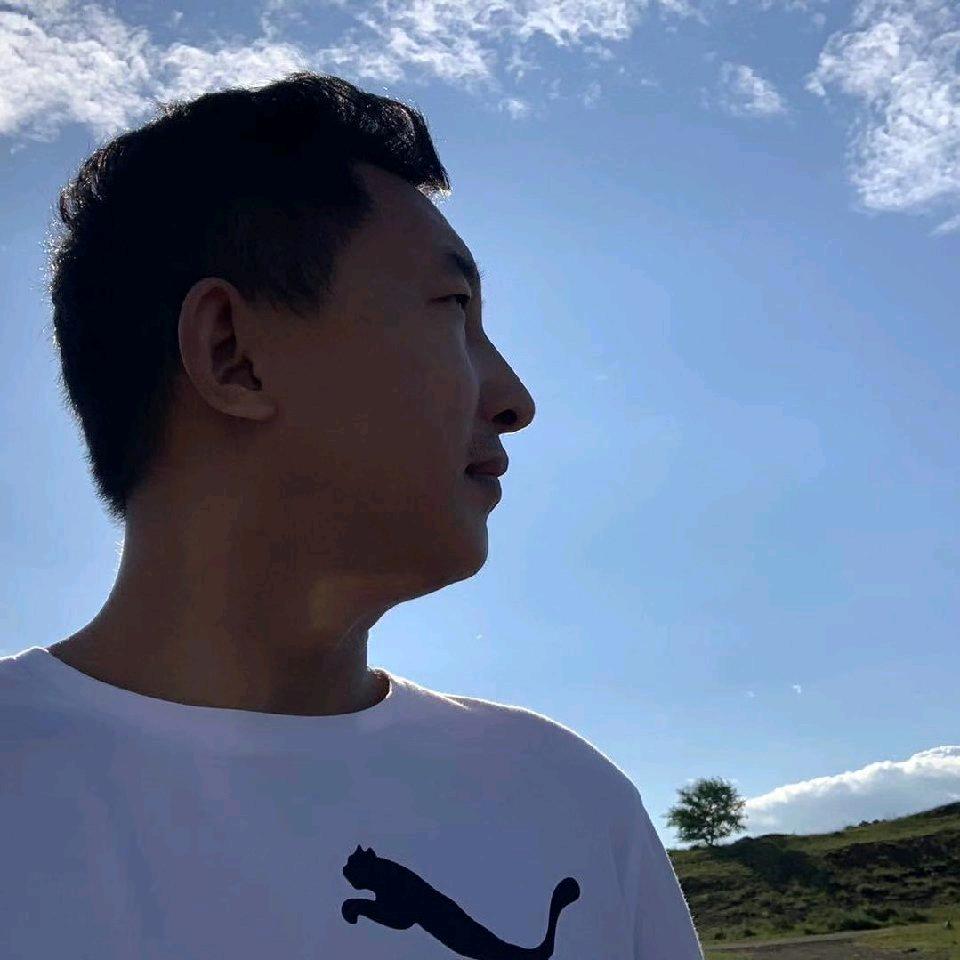 洗车车的小东哥