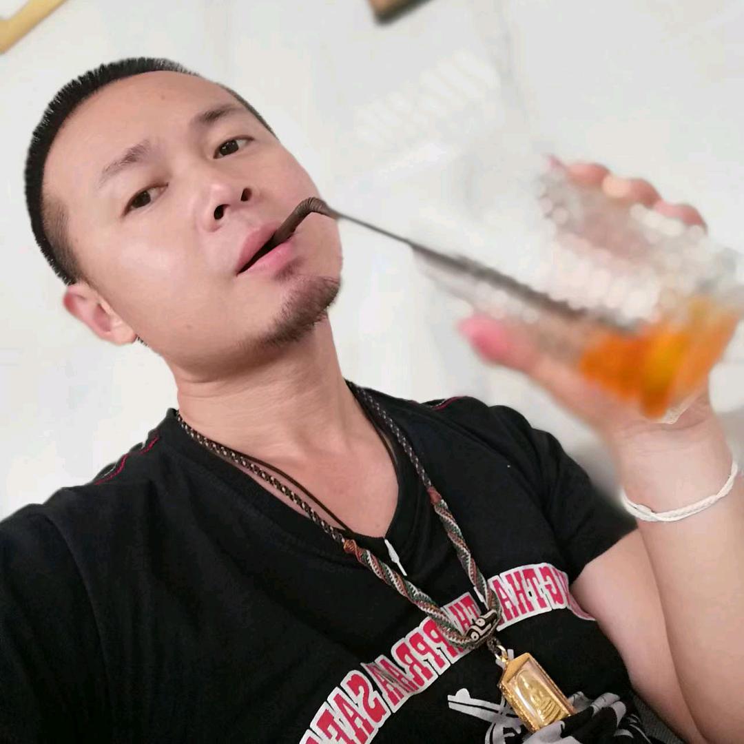 在泰国我叫P朱