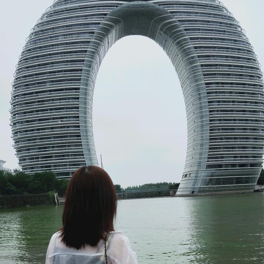 白天卖阀门晚上喝酒