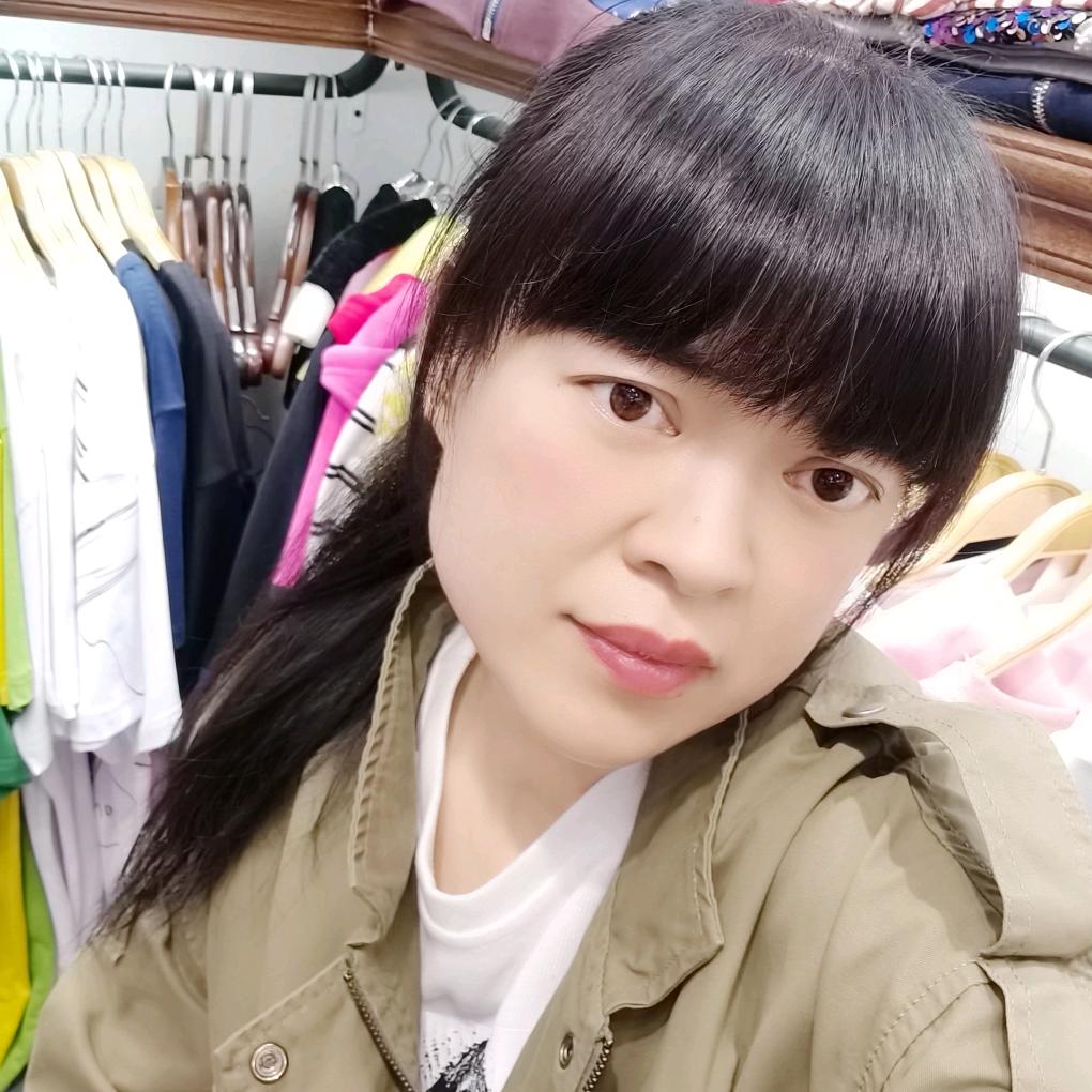 木家、牛家，《时尚前沿》潮牌童装