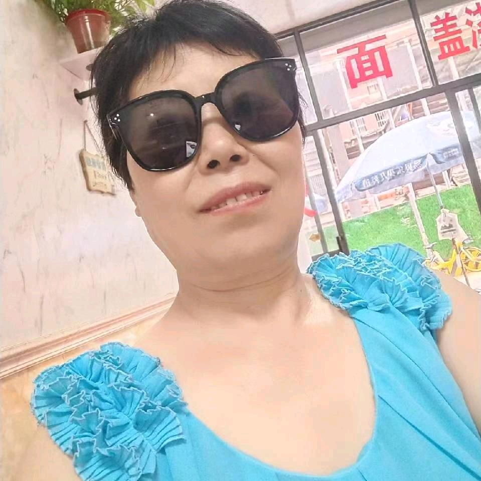 58岁老顽童。