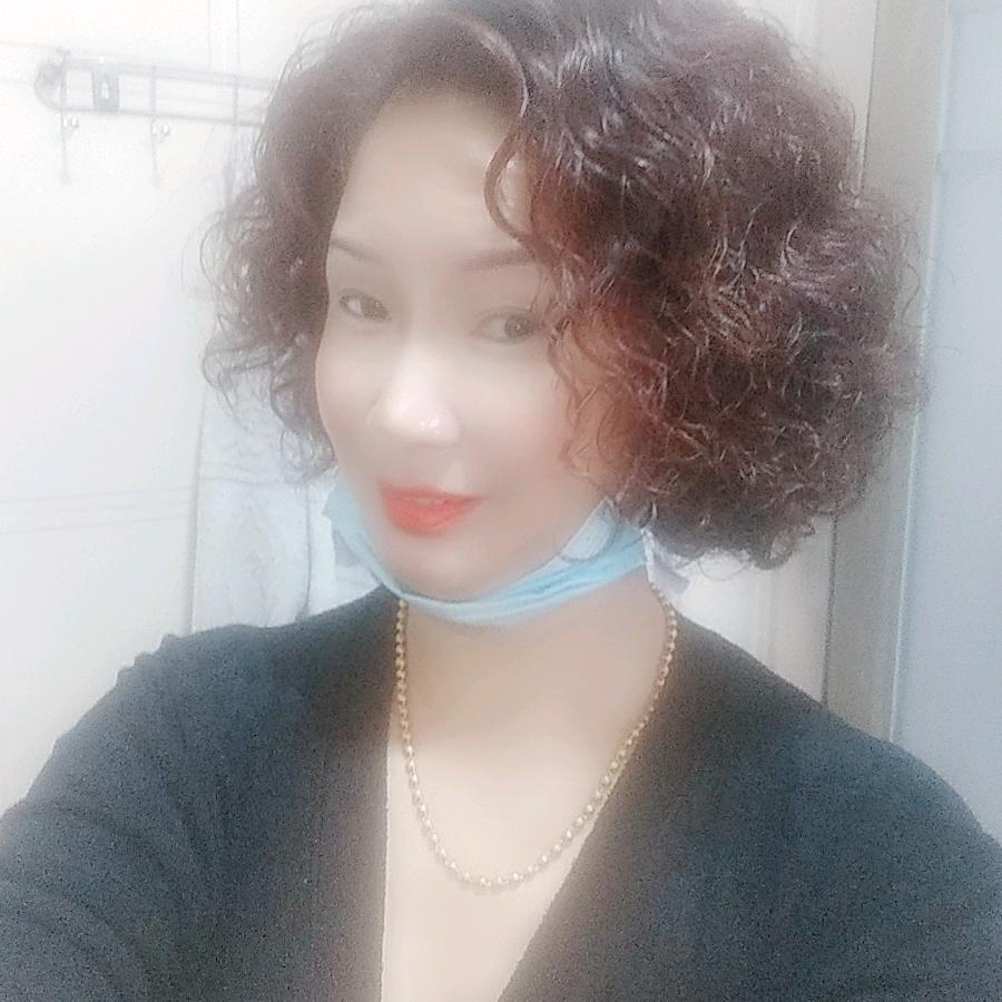 爱笑的小女人！