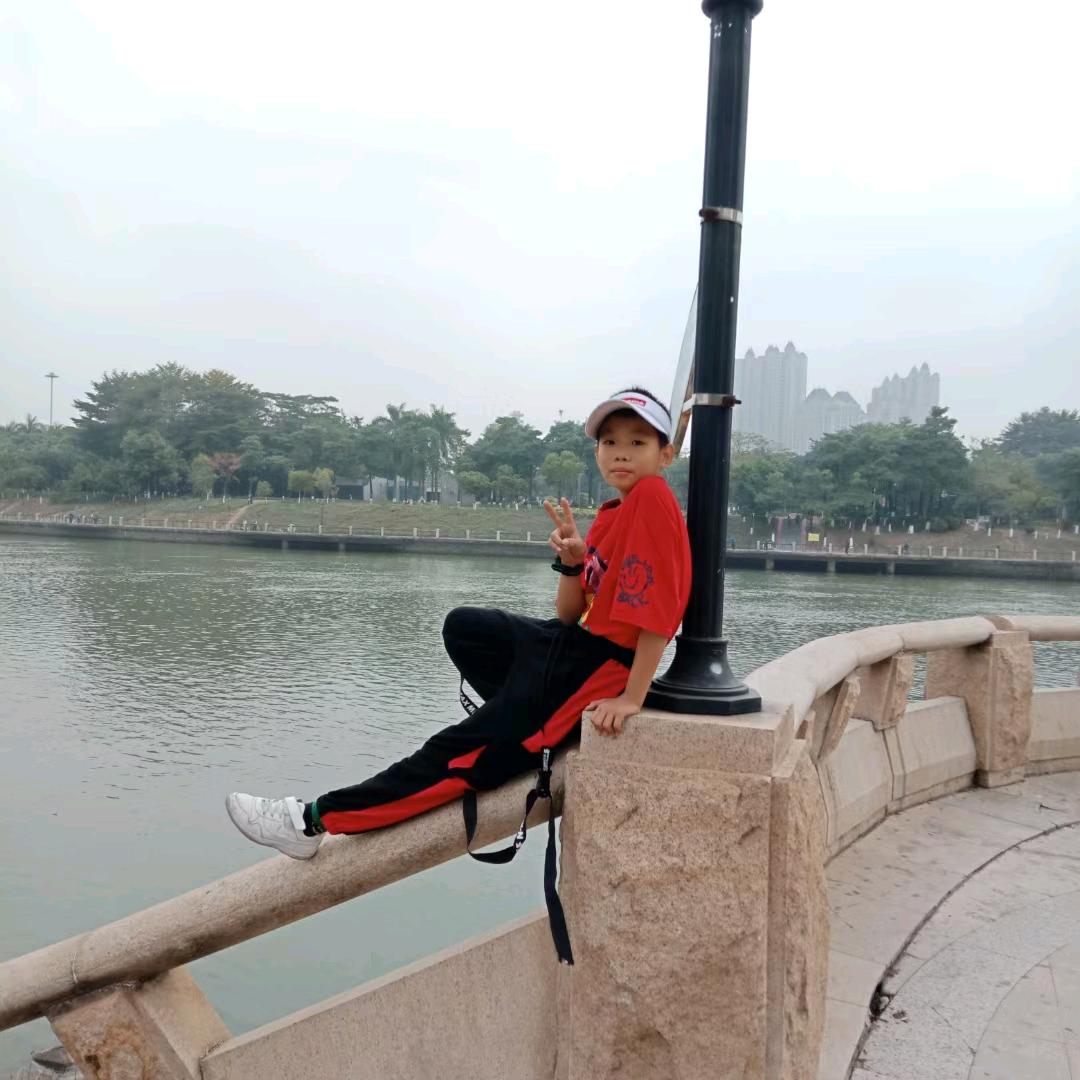 爱跳舞的🏀中锋–小猴711952105