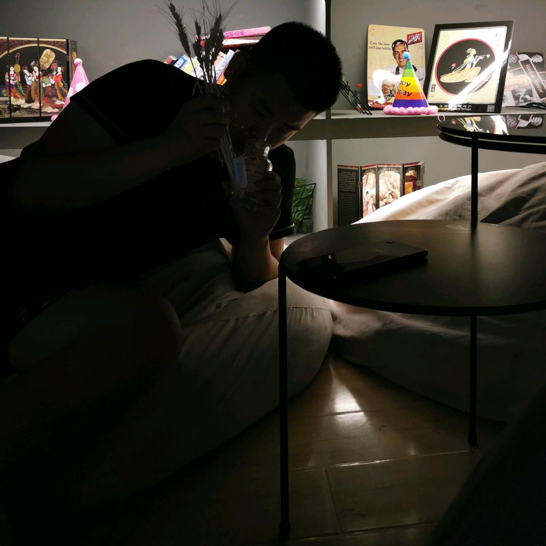 在保定拍照的彦祖—韩韩📷