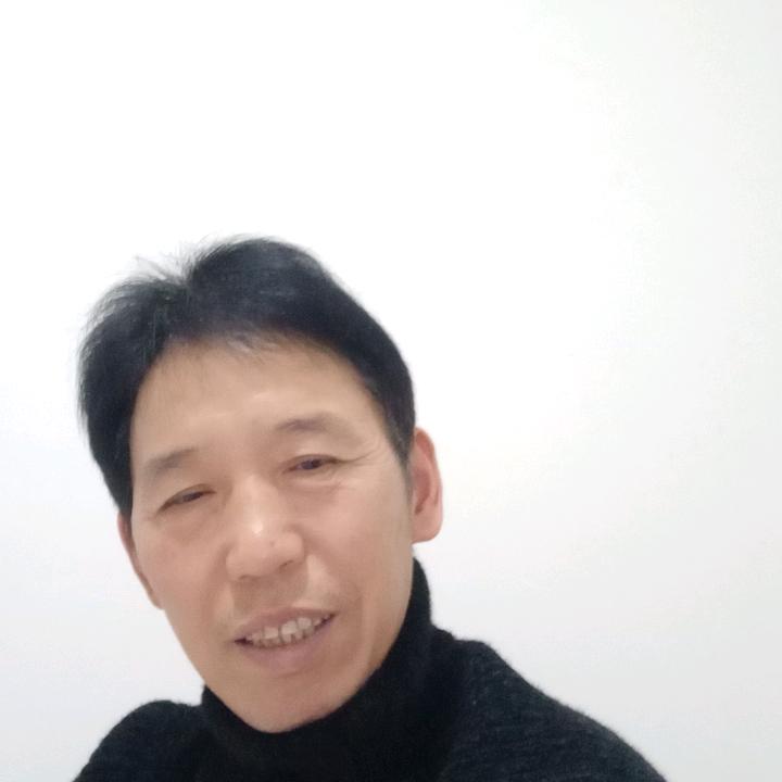 努力奋斗。