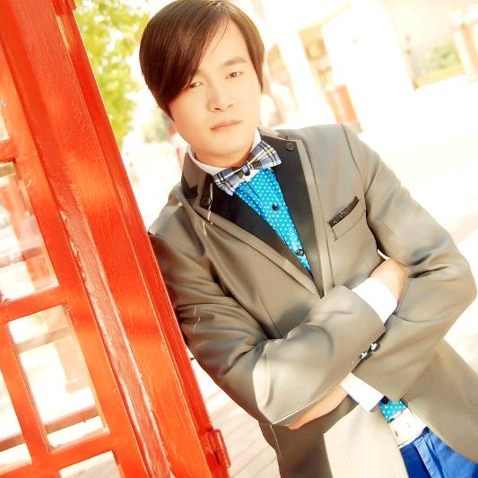 运动星球游泳教练陈磊