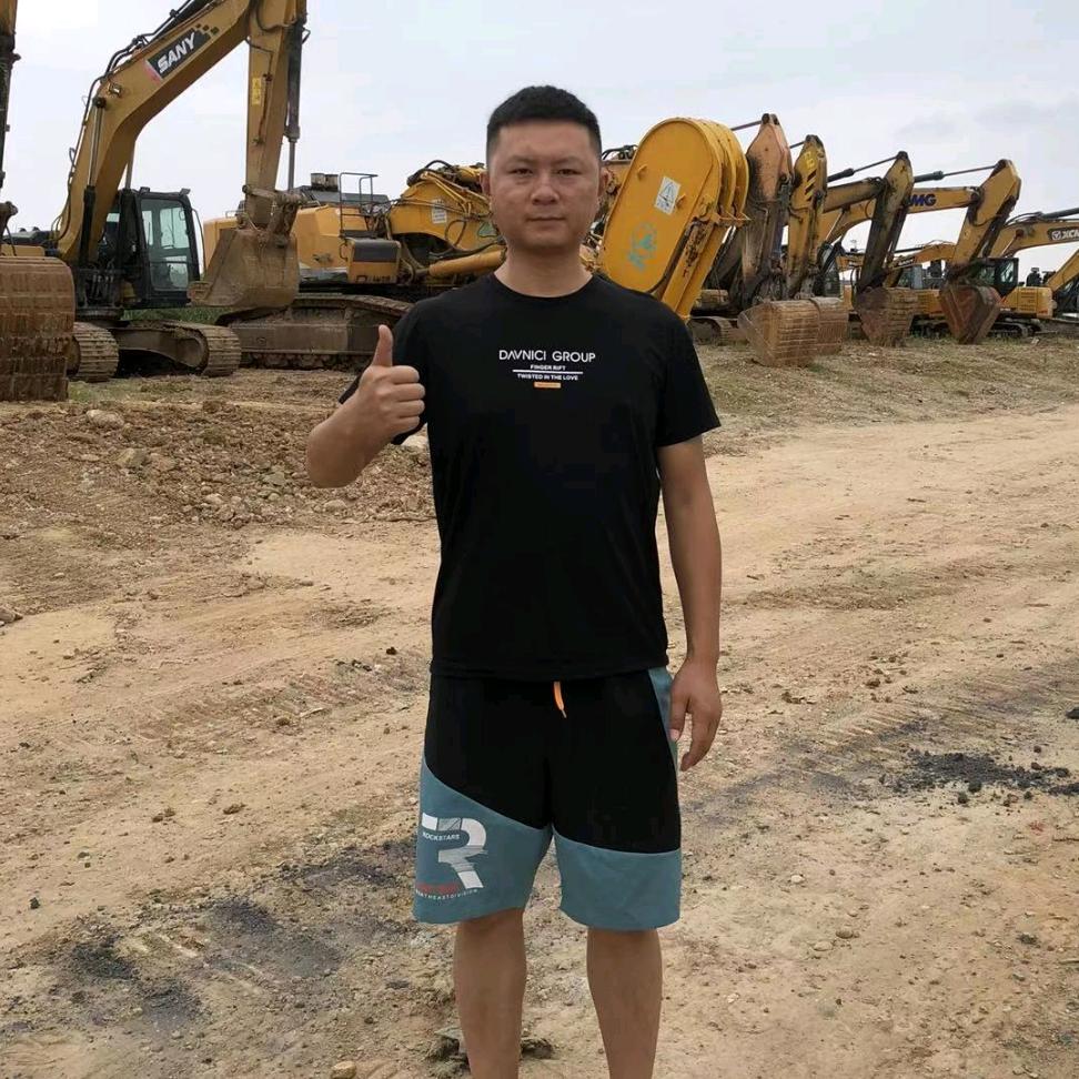 宜昌二手挖机徐亮