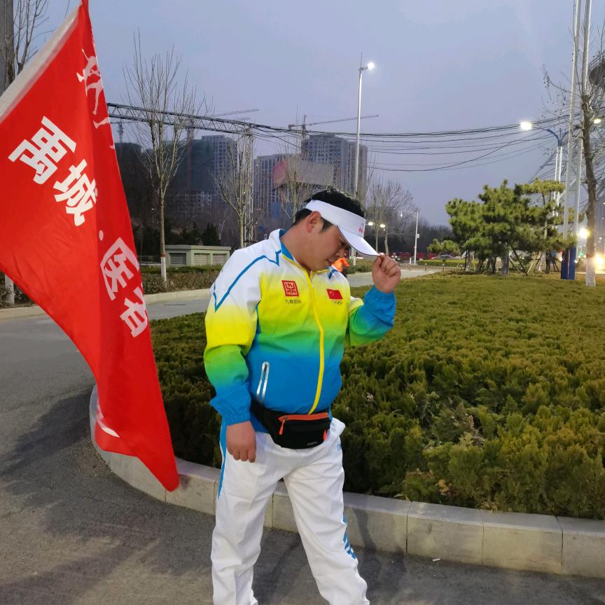 不太胖的小胖