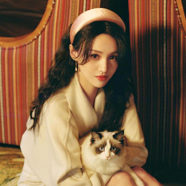 霞(O基础学跳舞)