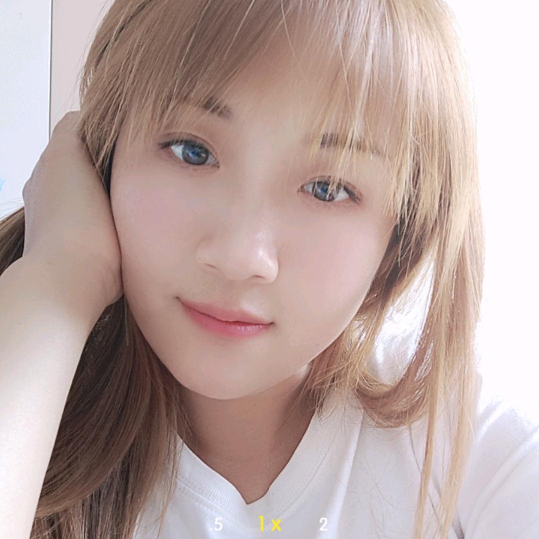 小魔女雪儿