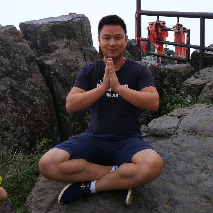 爱钓鱼的王教练