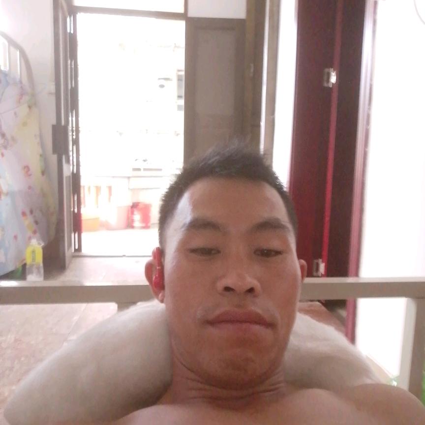 工地小黑