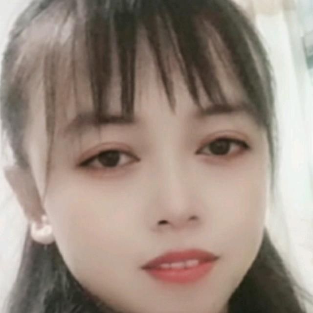 @陈英