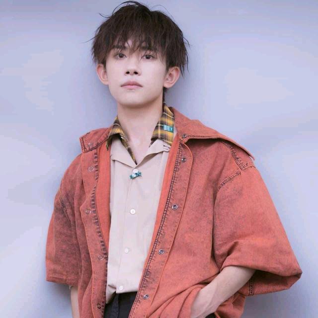 口是心非哥