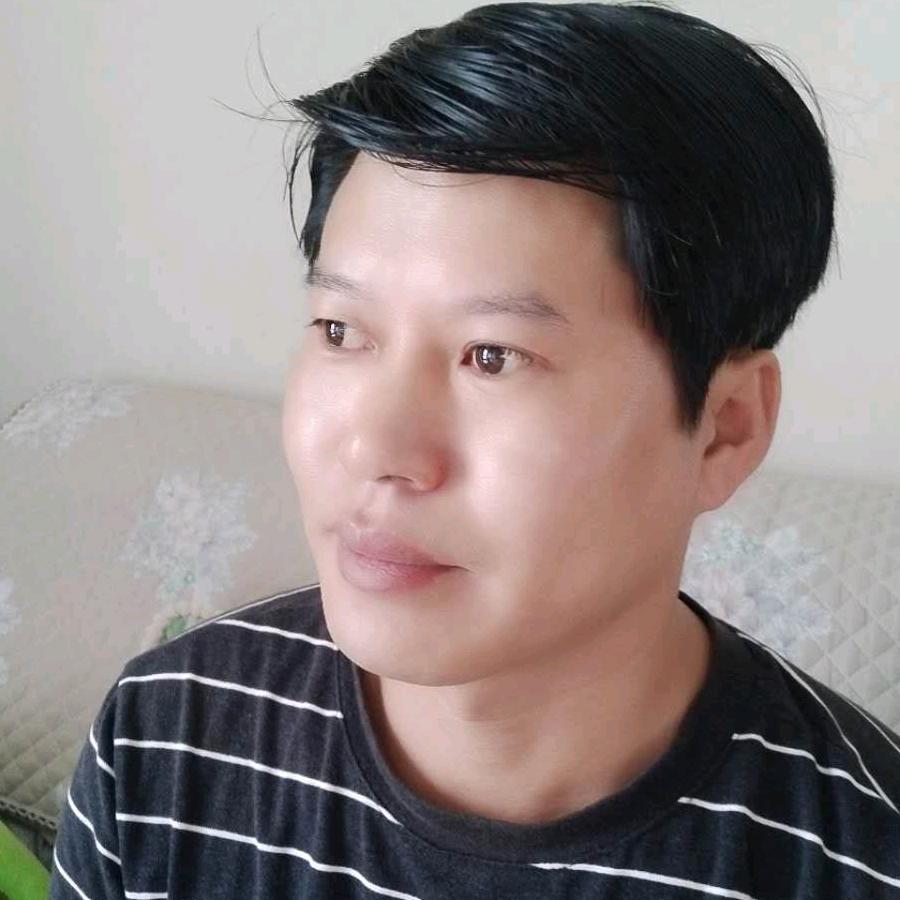 用户符美元