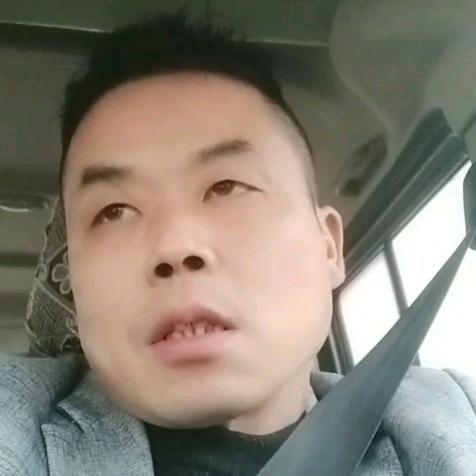用户1766975621083